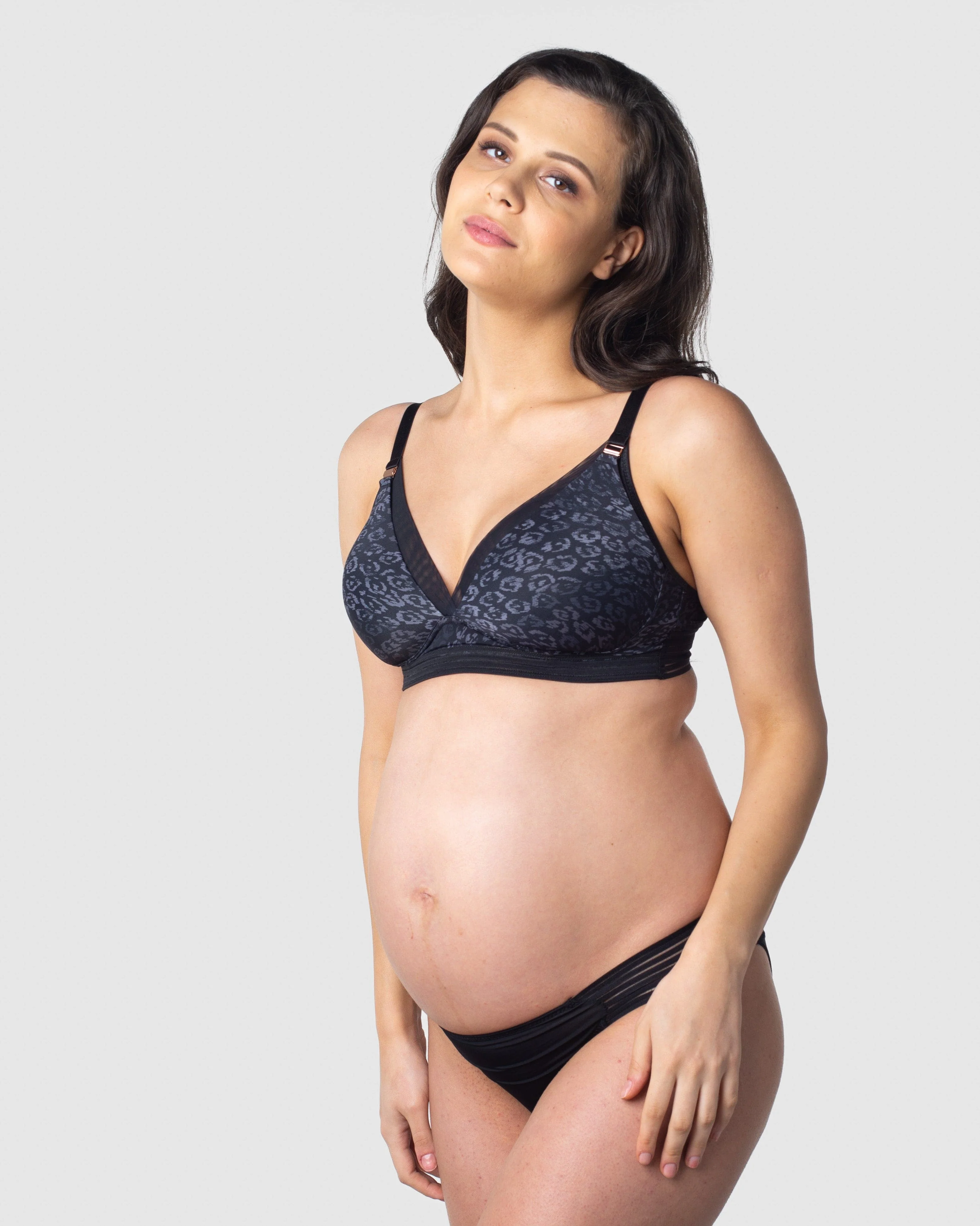 Ambition T-Shirt Nursing Bra - Onyx - Image 6